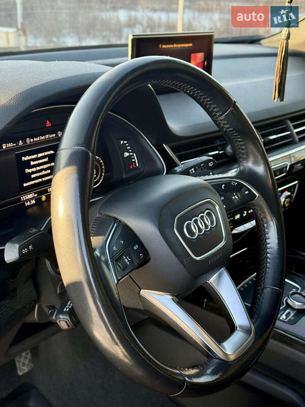 Внедорожник / Кроссовер Audi Q7 2016 в Сумах