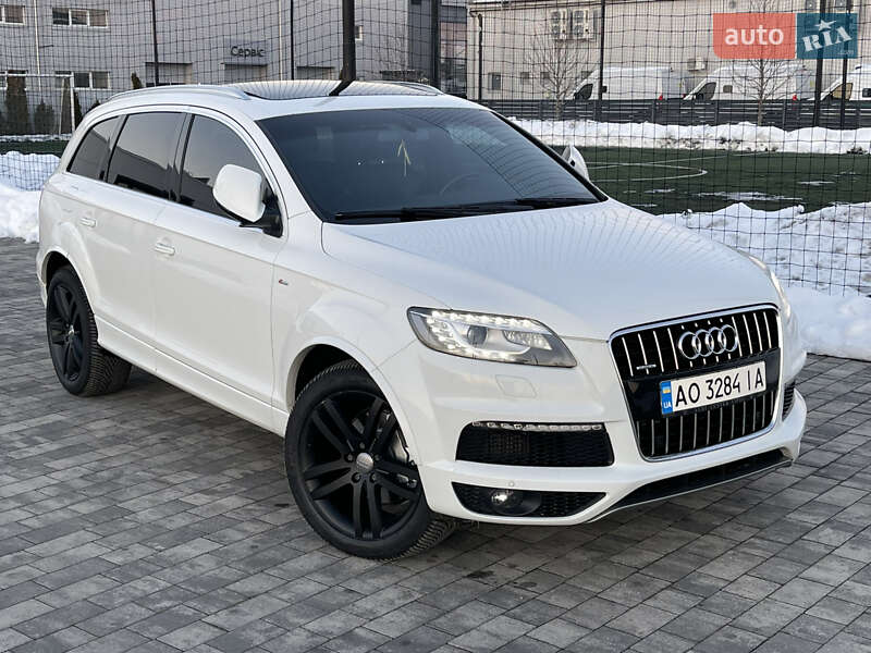 Внедорожник / Кроссовер Audi Q7 2012 в Мукачево