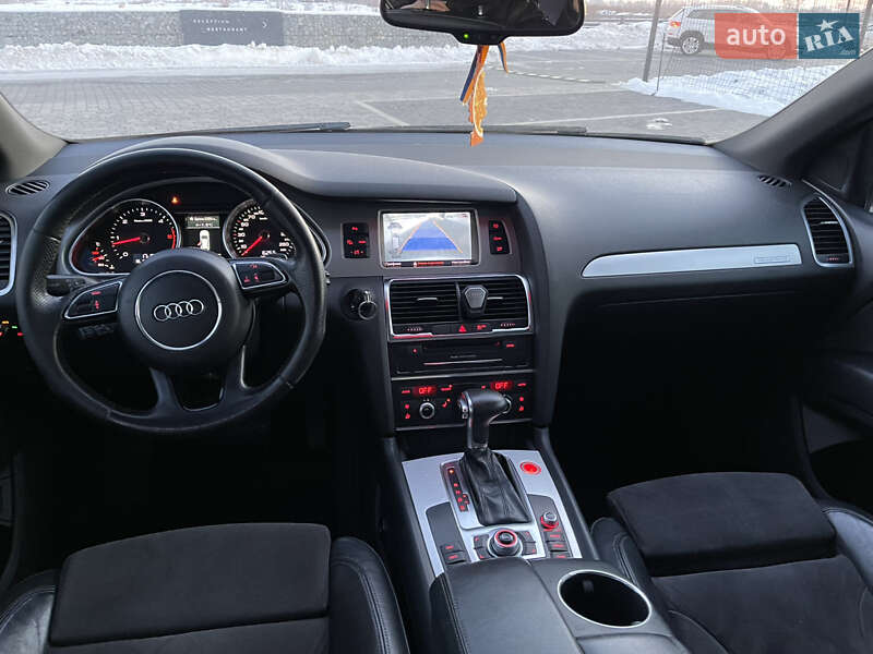 Внедорожник / Кроссовер Audi Q7 2012 в Мукачево