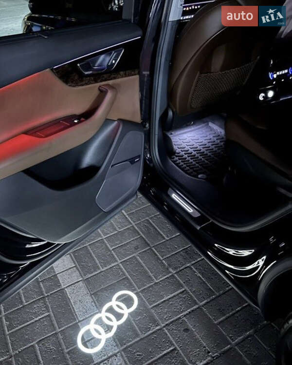 Внедорожник / Кроссовер Audi Q7 2019 в Сумах