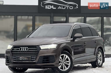 Внедорожник / Кроссовер Audi Q7 2016 в Киеве