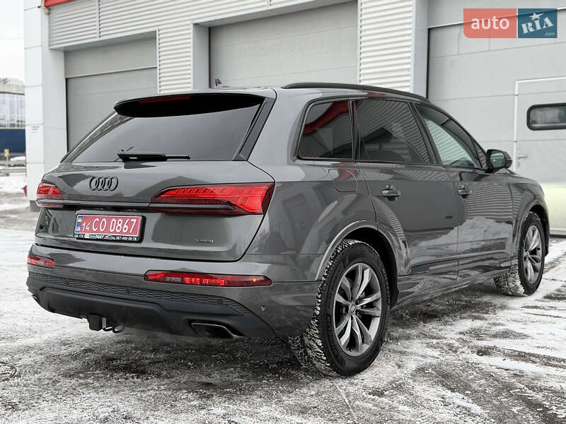 Позашляховик / Кросовер Audi Q7 2025 в Києві