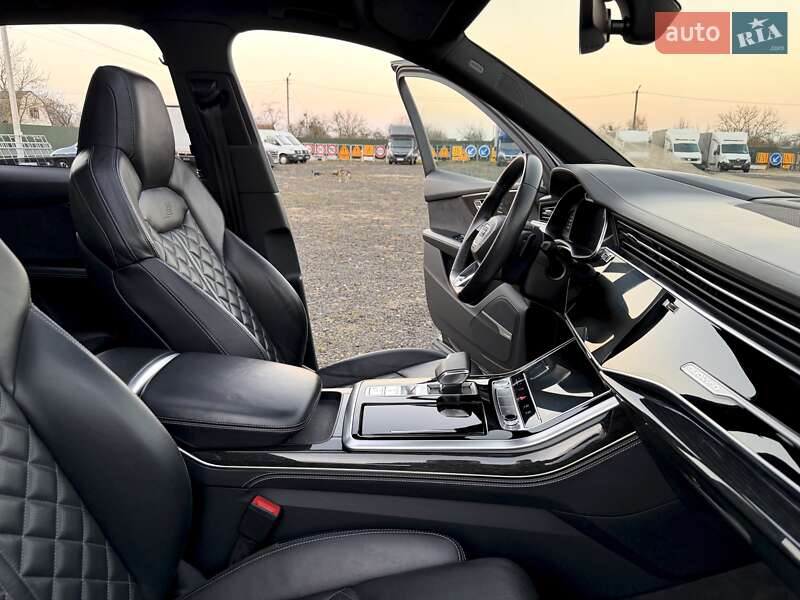 Внедорожник / Кроссовер Audi Q7 2019 в Ковеле