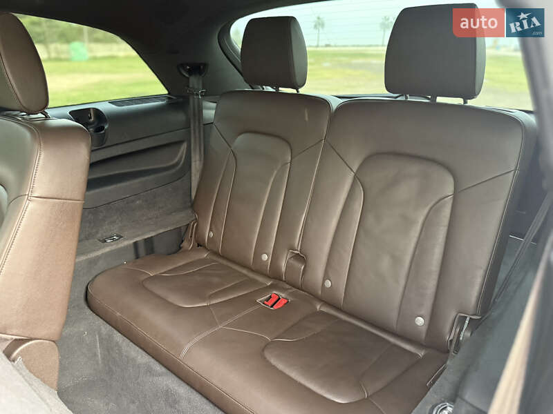 Позашляховик / Кросовер Audi Q7 2014 в Самборі