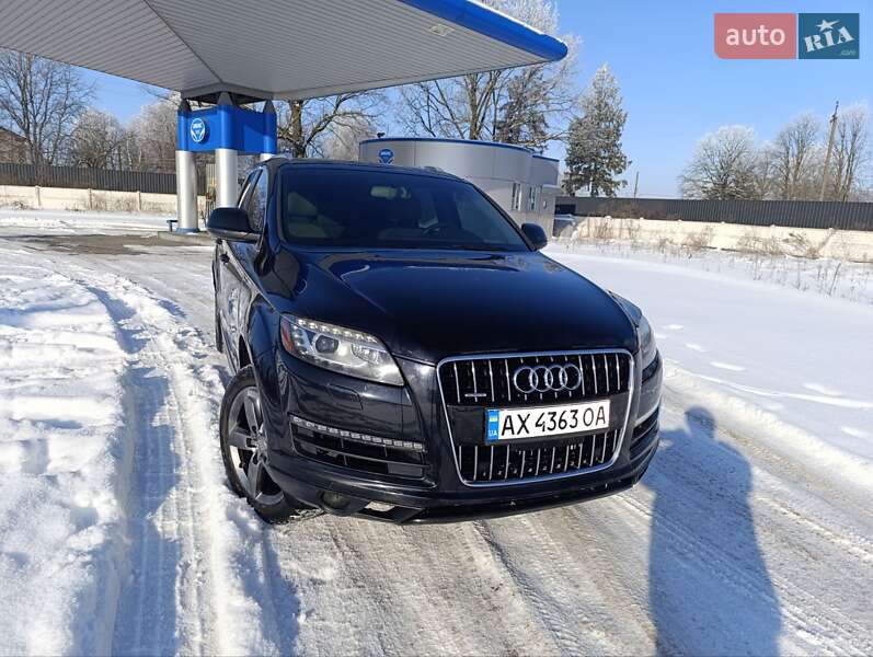 Внедорожник / Кроссовер Audi Q7 2013 в Житомире