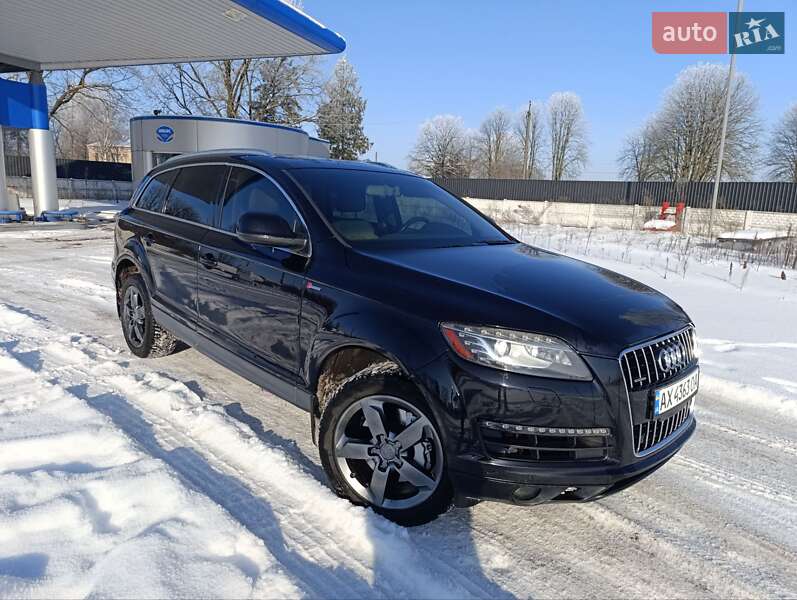 Внедорожник / Кроссовер Audi Q7 2013 в Житомире