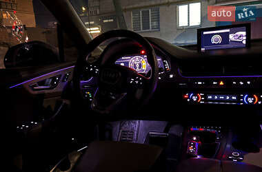 Внедорожник / Кроссовер Audi Q7 2016 в Житомире