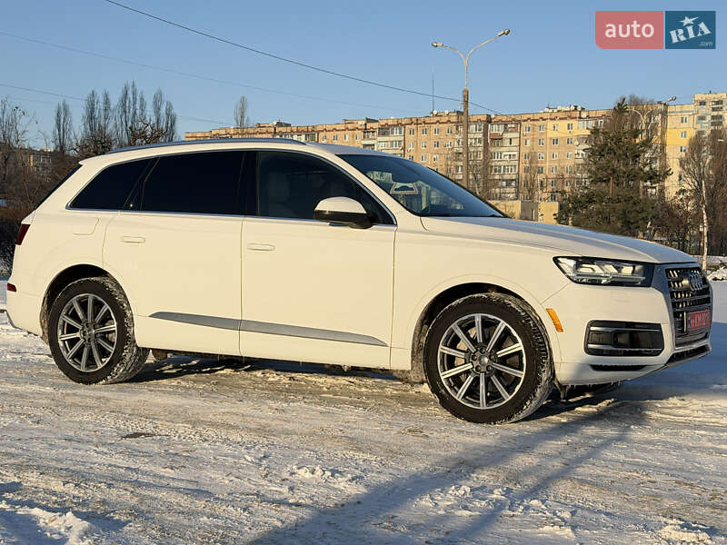 Внедорожник / Кроссовер Audi Q7 2017 в Каменском фото 11 Внедорожник / Кроссовер Audi Q7 2017 в Каменском