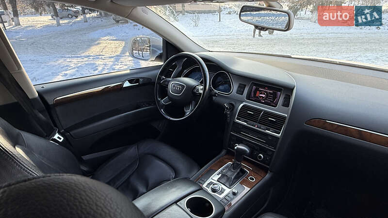 Внедорожник / Кроссовер Audi Q7 2013 в Белой Церкви фото 13 Внедорожник / Кроссовер Audi Q7 2013 в Белой Церкви