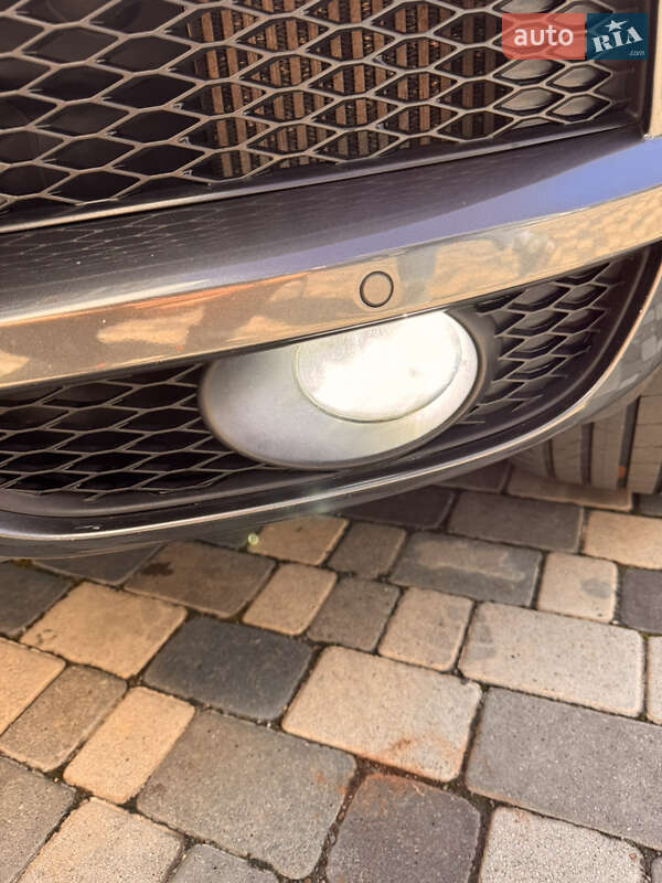 Внедорожник / Кроссовер Audi Q7 2013 в Черновцах