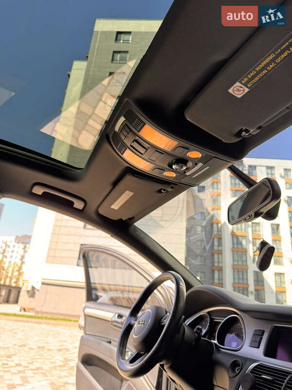 Внедорожник / Кроссовер Audi Q7 2013 в Черновцах