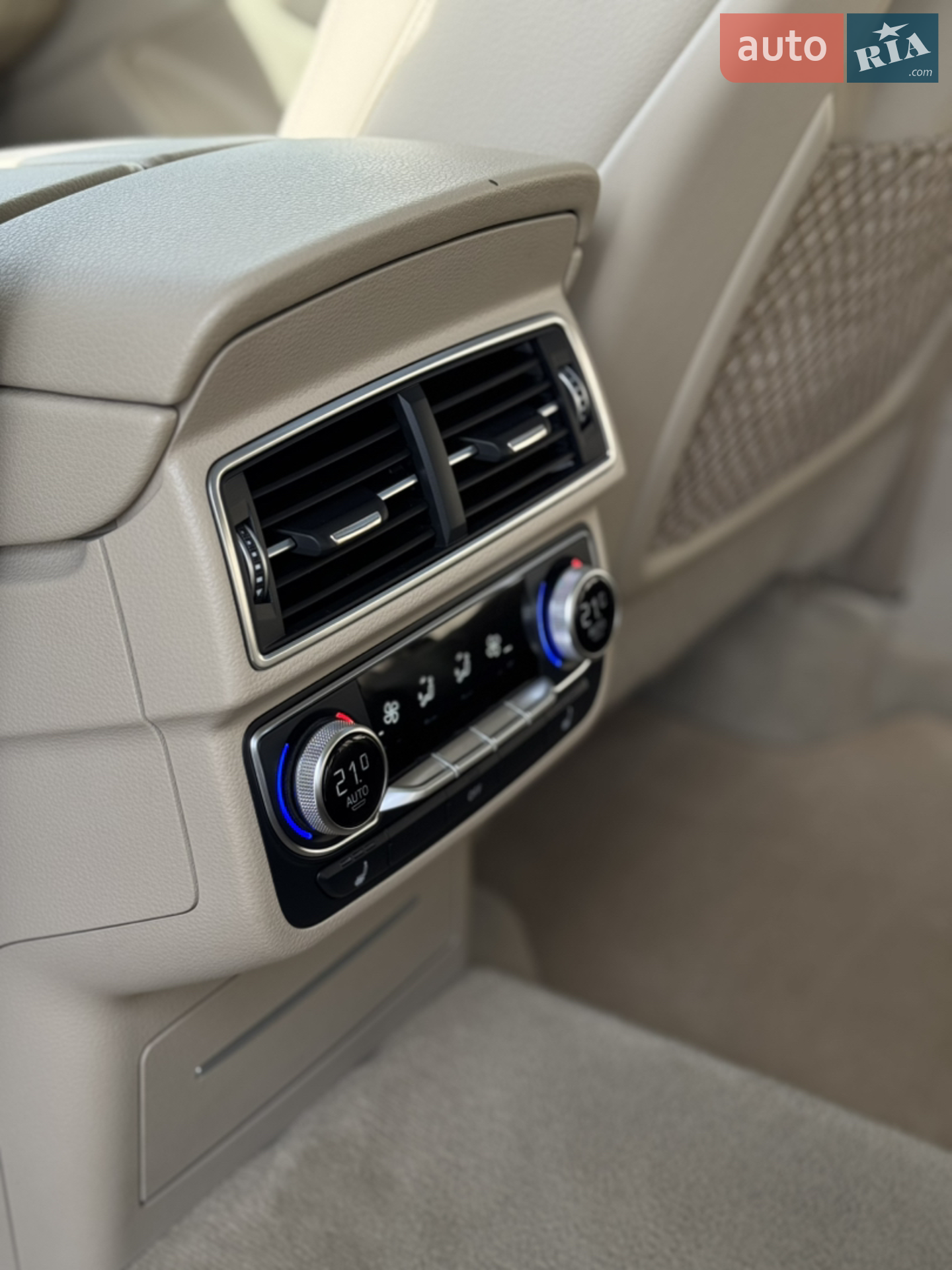 2016 Audi Q7 - мініатюра 11