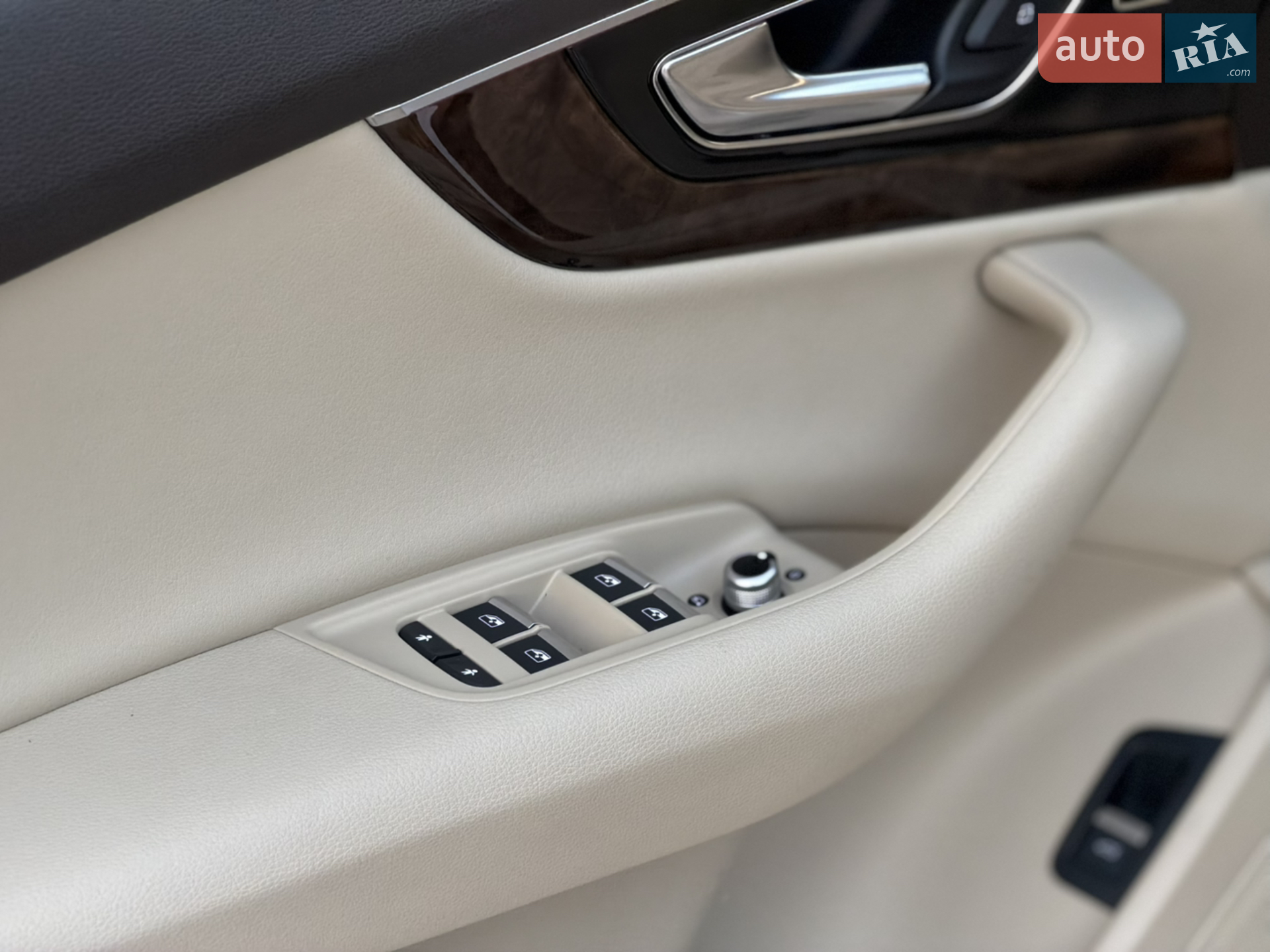 2016 Audi Q7 - мініатюра 31