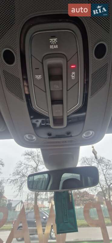 Внедорожник / Кроссовер Audi Q7 2015 в Тячеве фото 6 Внедорожник / Кроссовер Audi Q7 2015 в Тячеве