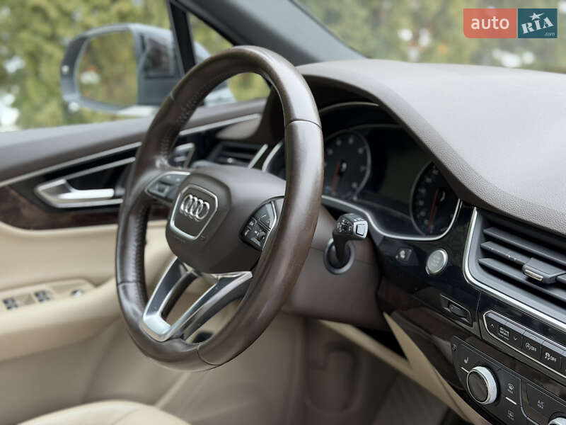 Внедорожник / Кроссовер Audi Q7 2016 в Дубно фото 41 Внедорожник / Кроссовер Audi Q7 2016 в Дубно