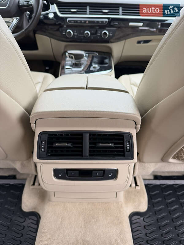 Внедорожник / Кроссовер Audi Q7 2016 в Дубно фото 49 Внедорожник / Кроссовер Audi Q7 2016 в Дубно