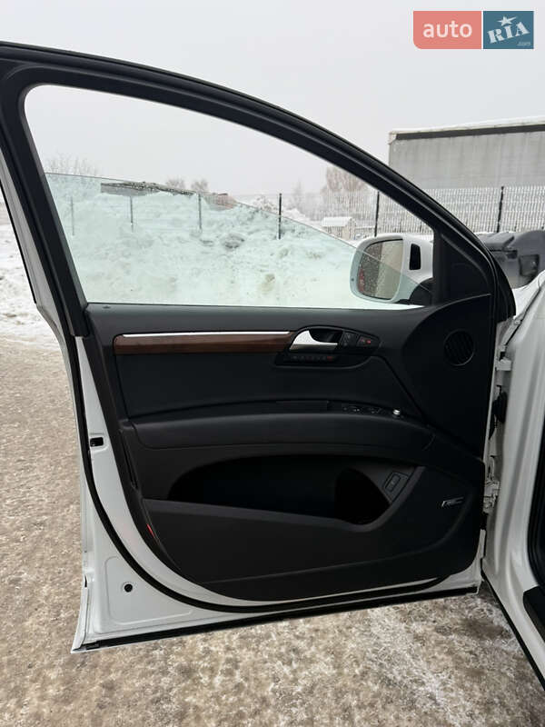 Внедорожник / Кроссовер Audi Q7 2013 в Тернополе фото 13 Внедорожник / Кроссовер Audi Q7 2013 в Тернополе