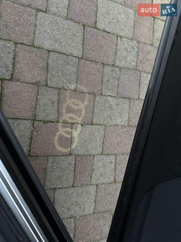 Внедорожник / Кроссовер Audi Q7 2017 в Сарнах