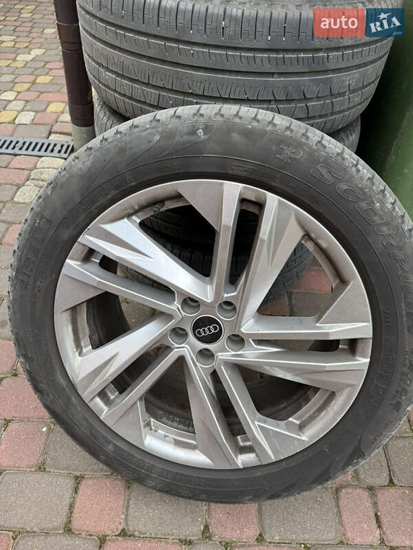 Внедорожник / Кроссовер Audi Q7 2020 в Львове фото 43 Внедорожник / Кроссовер Audi Q7 2020 в Львове