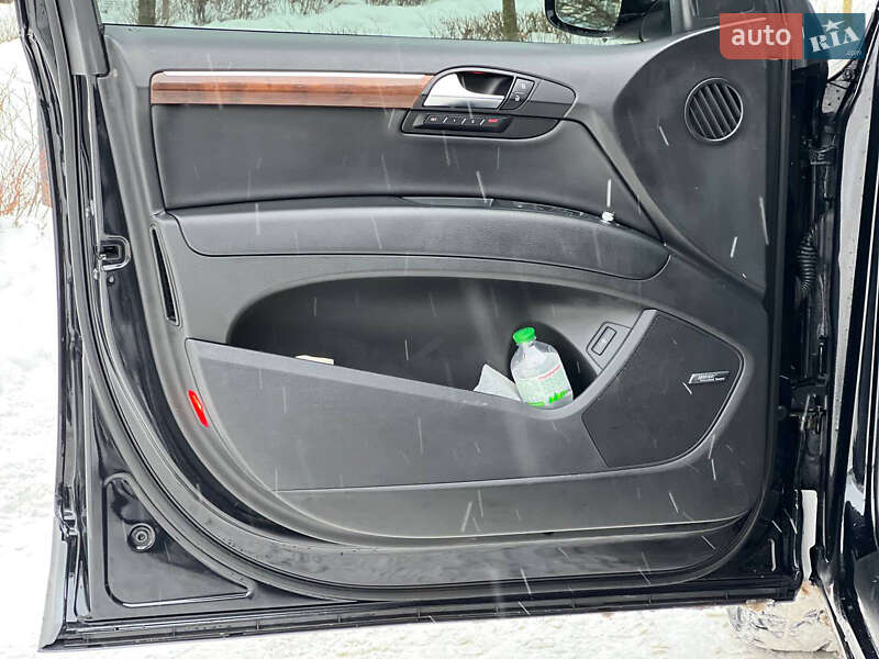 Внедорожник / Кроссовер Audi Q7 2012 в Хмельницком