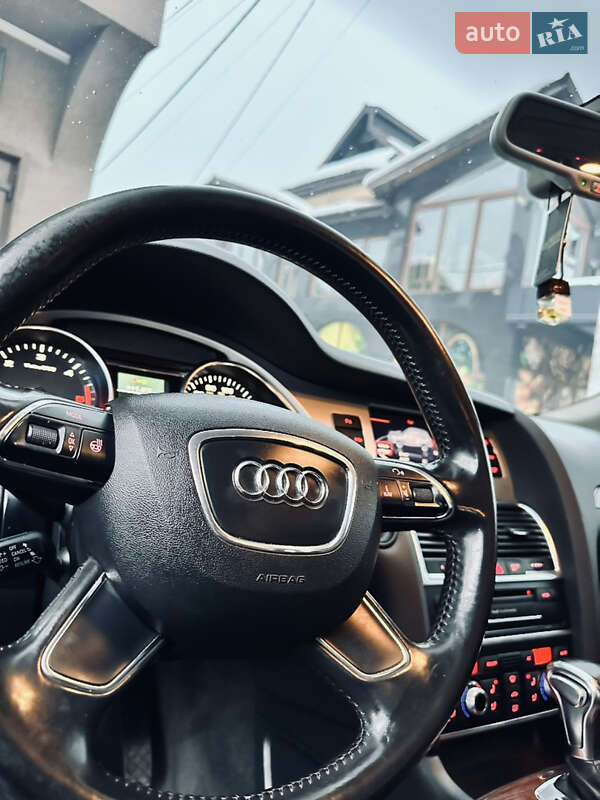 Внедорожник / Кроссовер Audi Q7 2012 в Тячеве фото 5 Внедорожник / Кроссовер Audi Q7 2012 в Тячеве