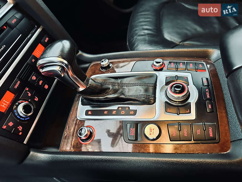 Внедорожник / Кроссовер Audi Q7 2012 в Тячеве фото 27 Внедорожник / Кроссовер Audi Q7 2012 в Тячеве