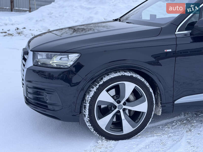 Позашляховик / Кросовер Audi Q7 2017 в Рівному фото 13 Позашляховик / Кросовер Audi Q7 2017 в Рівному