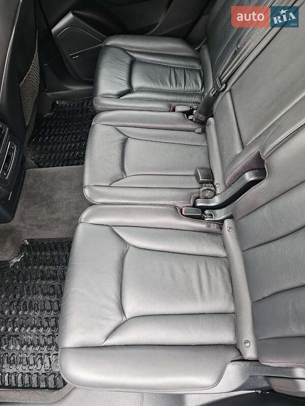 Внедорожник / Кроссовер Audi Q7 2015 в Ковеле