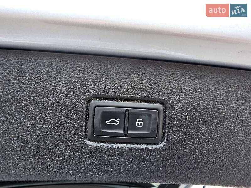 Внедорожник / Кроссовер Audi Q7 2015 в Ковеле