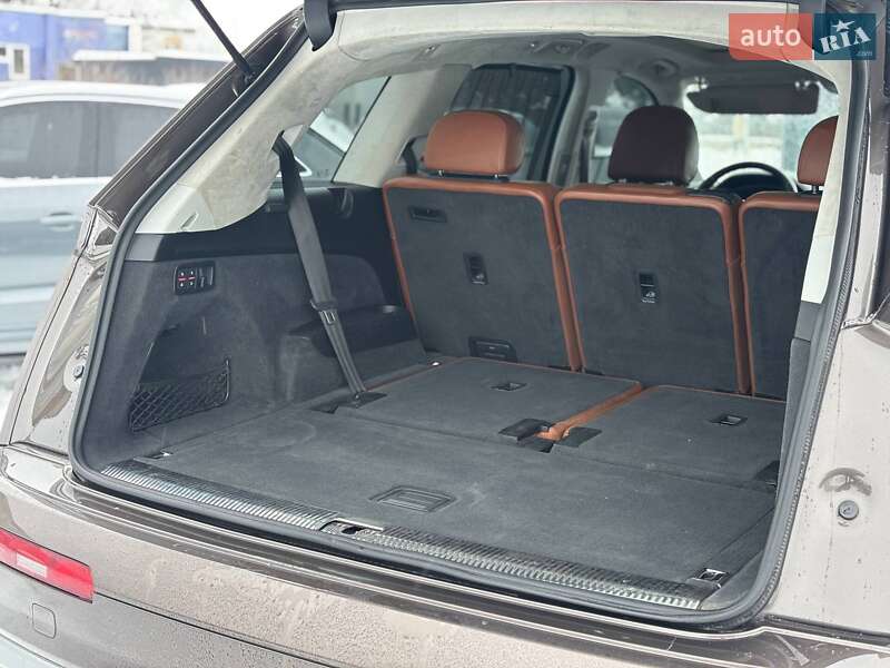 Внедорожник / Кроссовер Audi Q7 2017 в Стрые фото 11 Внедорожник / Кроссовер Audi Q7 2017 в Стрые