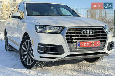 Внедорожник / Кроссовер Audi Q7 2017 в Каменском
