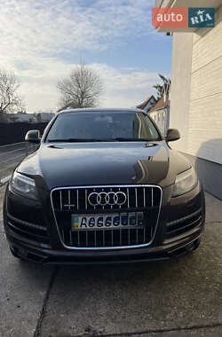 Внедорожник / Кроссовер Audi Q7 2010 в Солотвине