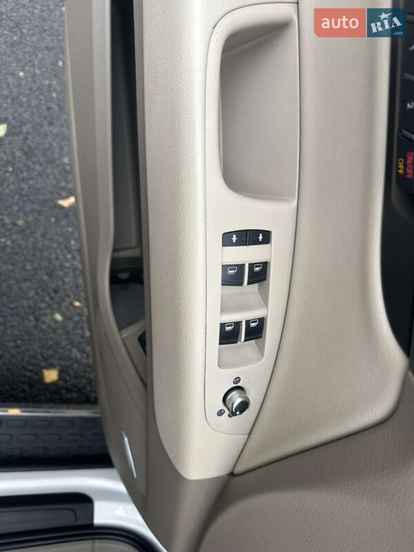 Позашляховик / Кросовер Audi Q7 2011 в Одесі фото 27 Позашляховик / Кросовер Audi Q7 2011 в Одесі