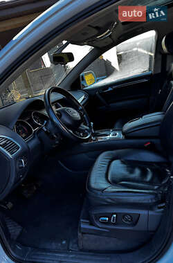 Внедорожник / Кроссовер Audi Q7 2015 в Сарнах
