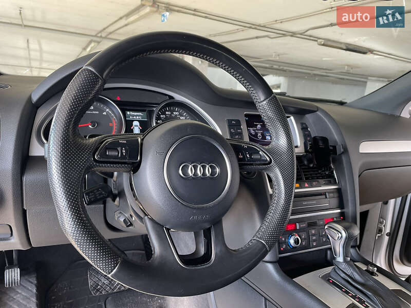 Позашляховик / Кросовер Audi Q7 2012 в Києві фото 30 Позашляховик / Кросовер Audi Q7 2012 в Києві