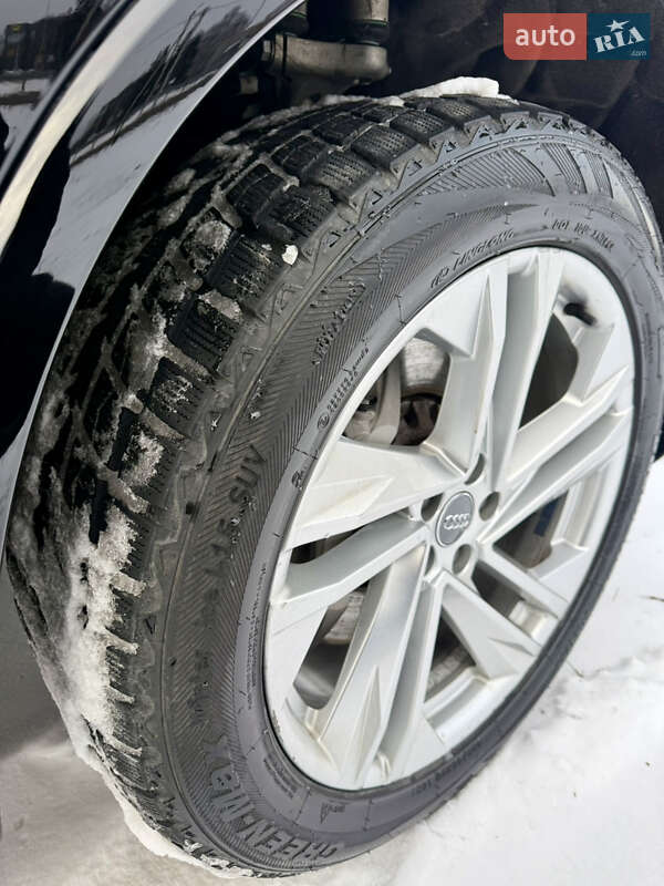 Позашляховик / Кросовер Audi Q7 2020 в Києві