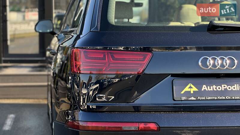 Позашляховик / Кросовер Audi Q7 2016 в Києві фото 39 Позашляховик / Кросовер Audi Q7 2016 в Києві