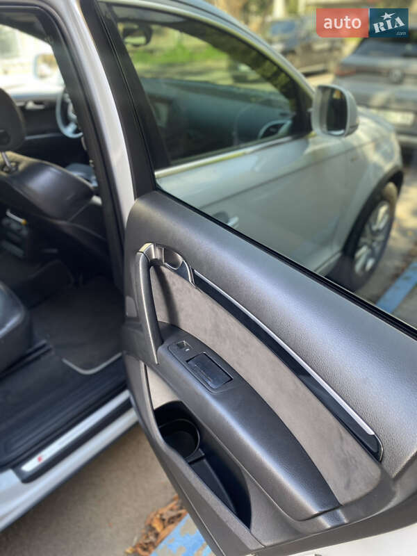 Внедорожник / Кроссовер Audi Q7 2008 в Ивано-Франковске