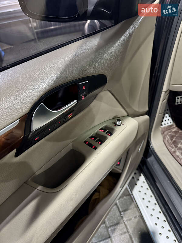 Позашляховик / Кросовер Audi Q7 2007 в Одесі