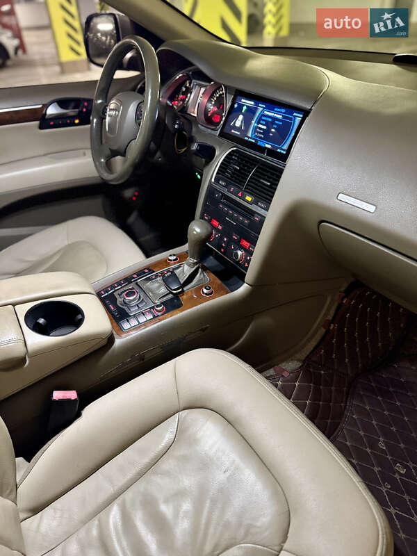 Позашляховик / Кросовер Audi Q7 2007 в Одесі