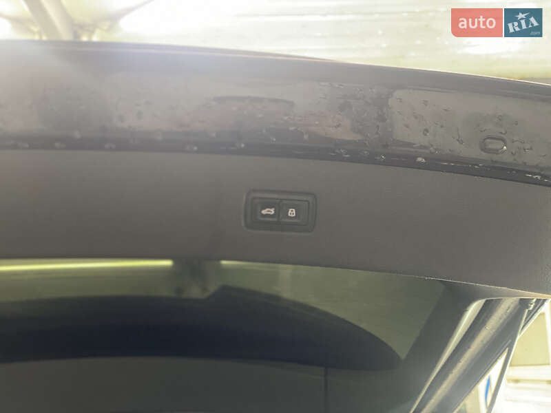 Внедорожник / Кроссовер Audi Q7 2015 в Киеве фото 22 Внедорожник / Кроссовер Audi Q7 2015 в Киеве