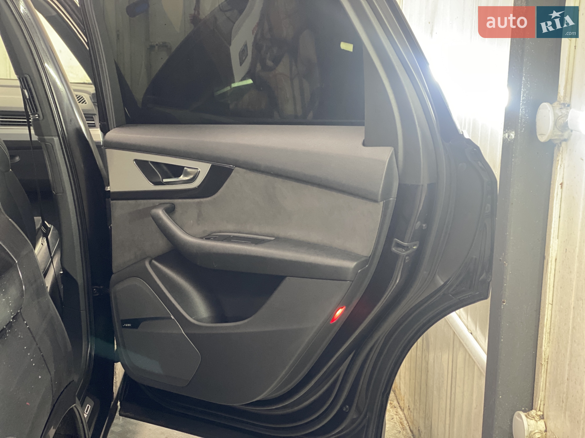 2015 Audi Q7 - мініатюра 23