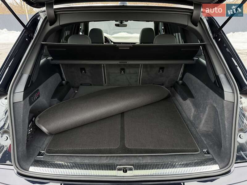 Позашляховик / Кросовер Audi Q7 2016 в Луцьку фото 78 Позашляховик / Кросовер Audi Q7 2016 в Луцьку