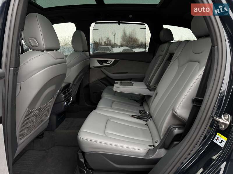 Позашляховик / Кросовер Audi Q7 2016 в Луцьку фото 71 Позашляховик / Кросовер Audi Q7 2016 в Луцьку