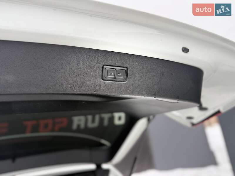 Внедорожник / Кроссовер Audi Q7 2017 в Львове фото 23 Внедорожник / Кроссовер Audi Q7 2017 в Львове