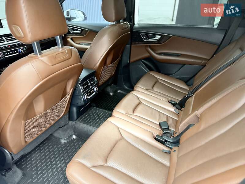 Внедорожник / Кроссовер Audi Q7 2017 в Львове фото 58 Внедорожник / Кроссовер Audi Q7 2017 в Львове