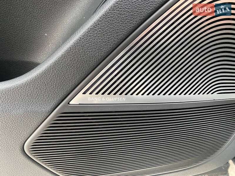 Внедорожник / Кроссовер Audi Q7 2020 в Львове фото 13 Внедорожник / Кроссовер Audi Q7 2020 в Львове