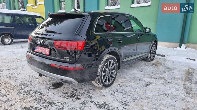 Позашляховик / Кросовер Audi Q7 2017 в Тернополі
