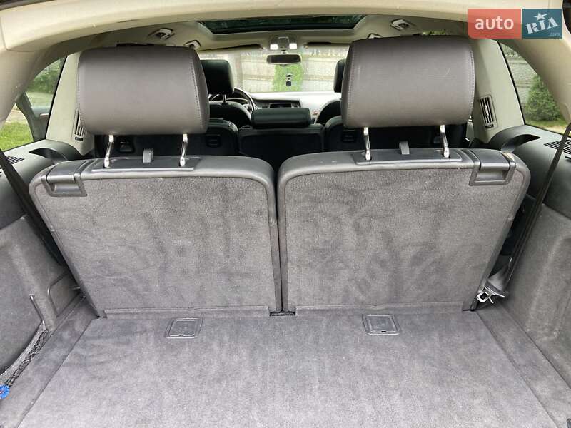 Позашляховик / Кросовер Audi Q7 2010 в Тлумачі
