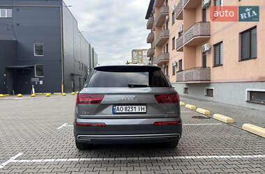 Внедорожник / Кроссовер Audi Q7 2016 в Ужгороде